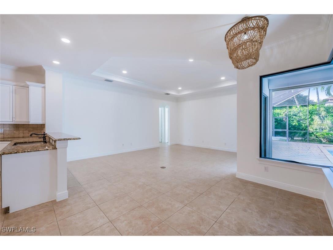 600 6th Avenue N Naples FL 34102 225076526 image18