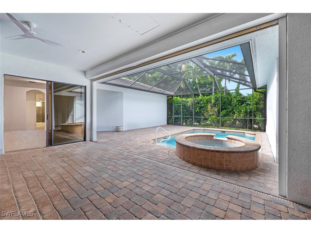 600 6th Avenue N Naples FL 34102 225076526 image37