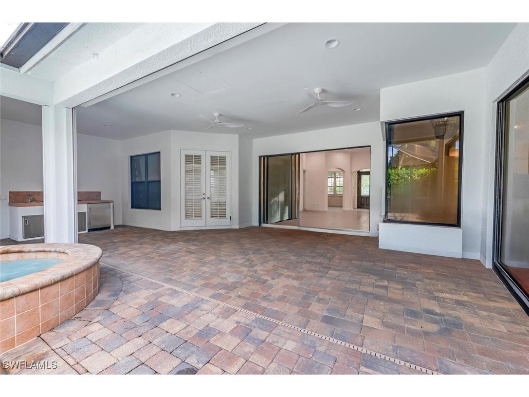 600 6th Avenue N Naples FL 34102 225076526 image39