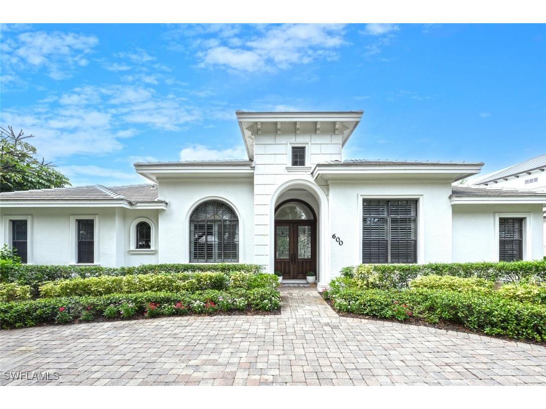600 6th Avenue N Naples FL 34102 225076526 image4