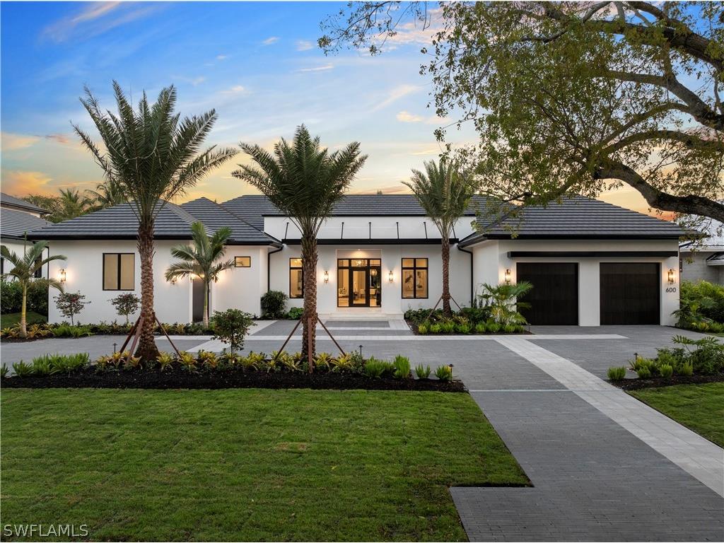 600 Coral Drive Naples FL 34102 224023989 image1