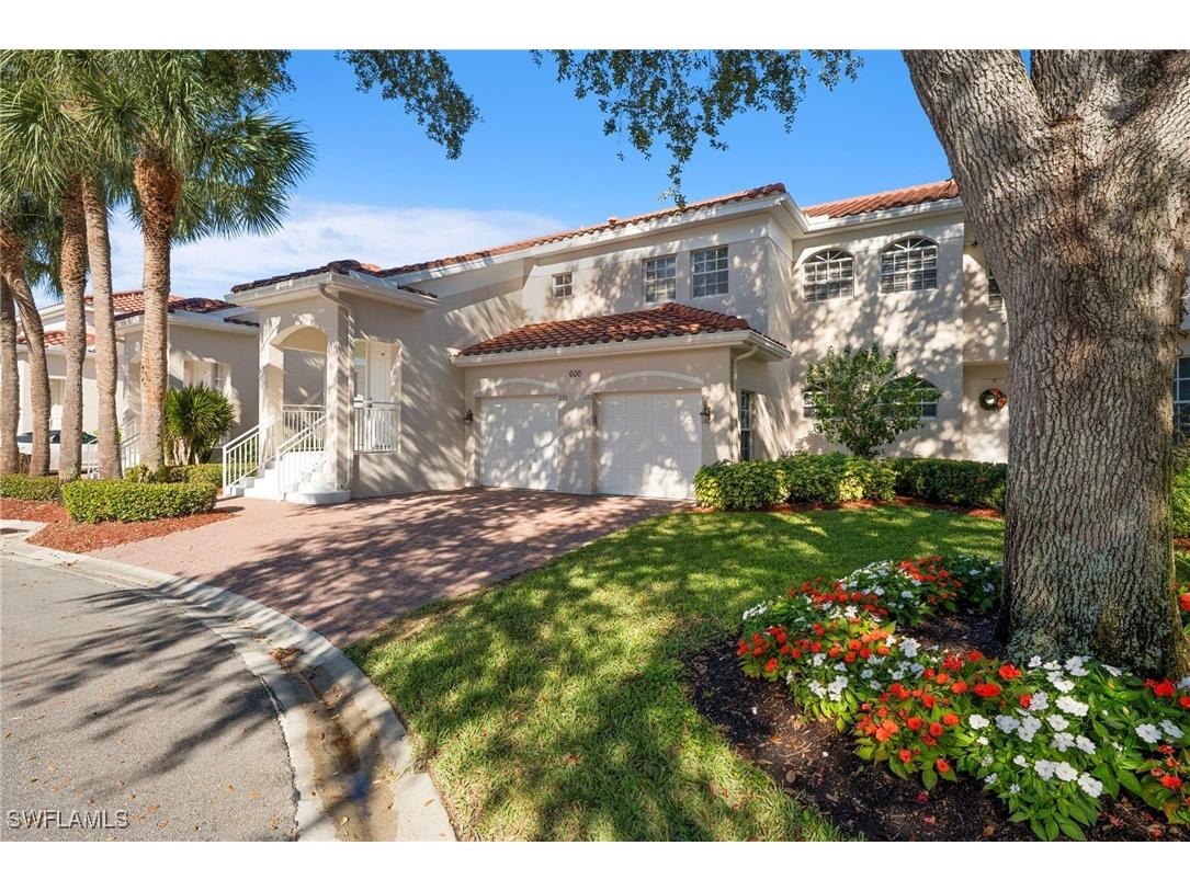 600 L Ambiance Circle #203 Naples FL 34108 226001024 image1