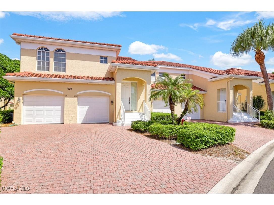 600 L Ambiance Circle #6 Naples FL 34108 225064905 image1