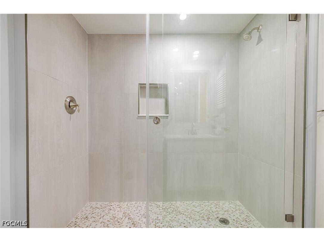 600 Misty Pines Circle #104 Naples FL 34105 2026022557 image25