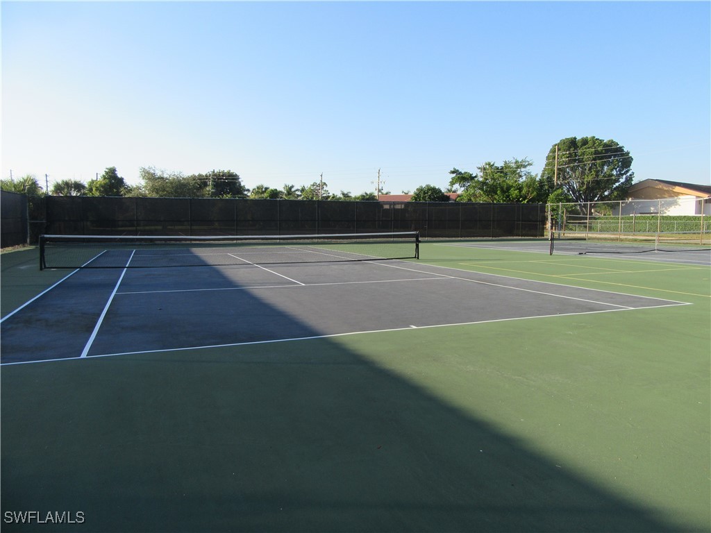 600 Neapolitan Way #211 Naples FL 34103 225076083 image16