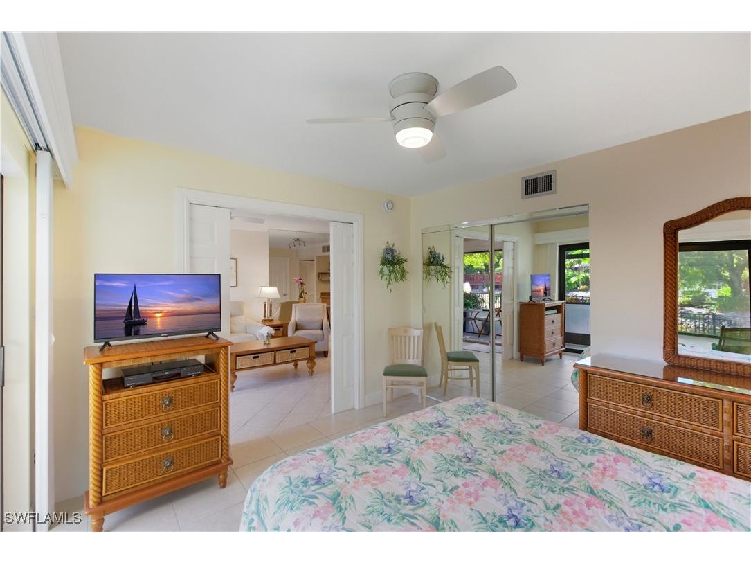 600 Neapolitan Way #105 Naples FL 34103 225077932 image16