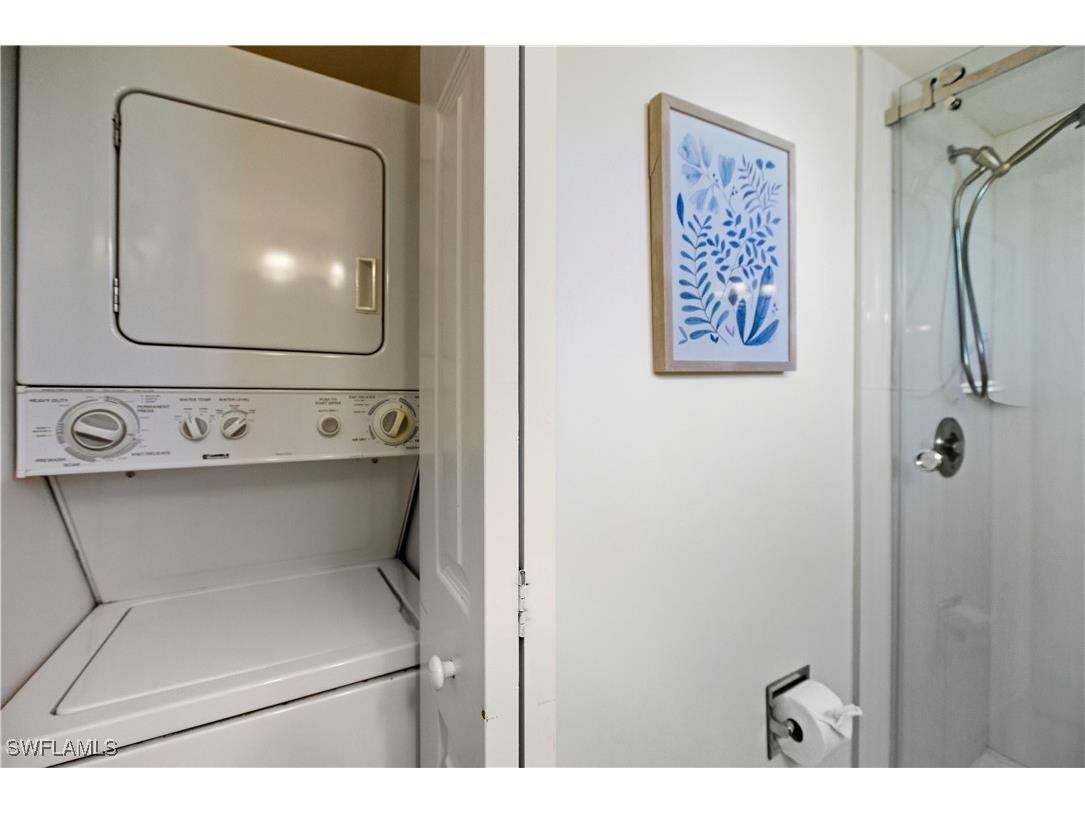 600 Neapolitan Way #105 Naples FL 34103 225077932 image18