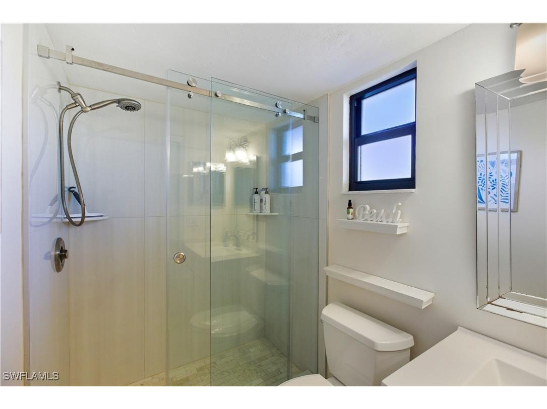 600 Neapolitan Way #105 Naples FL 34103 225077932 image19