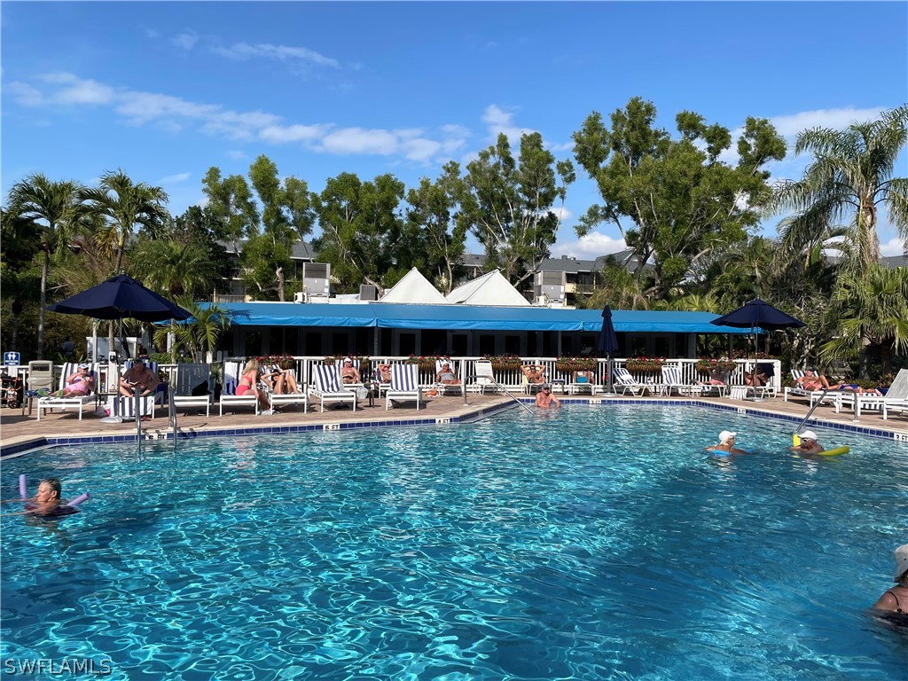 600 Neapolitan Way #119 Naples FL 34103 223001791 image1