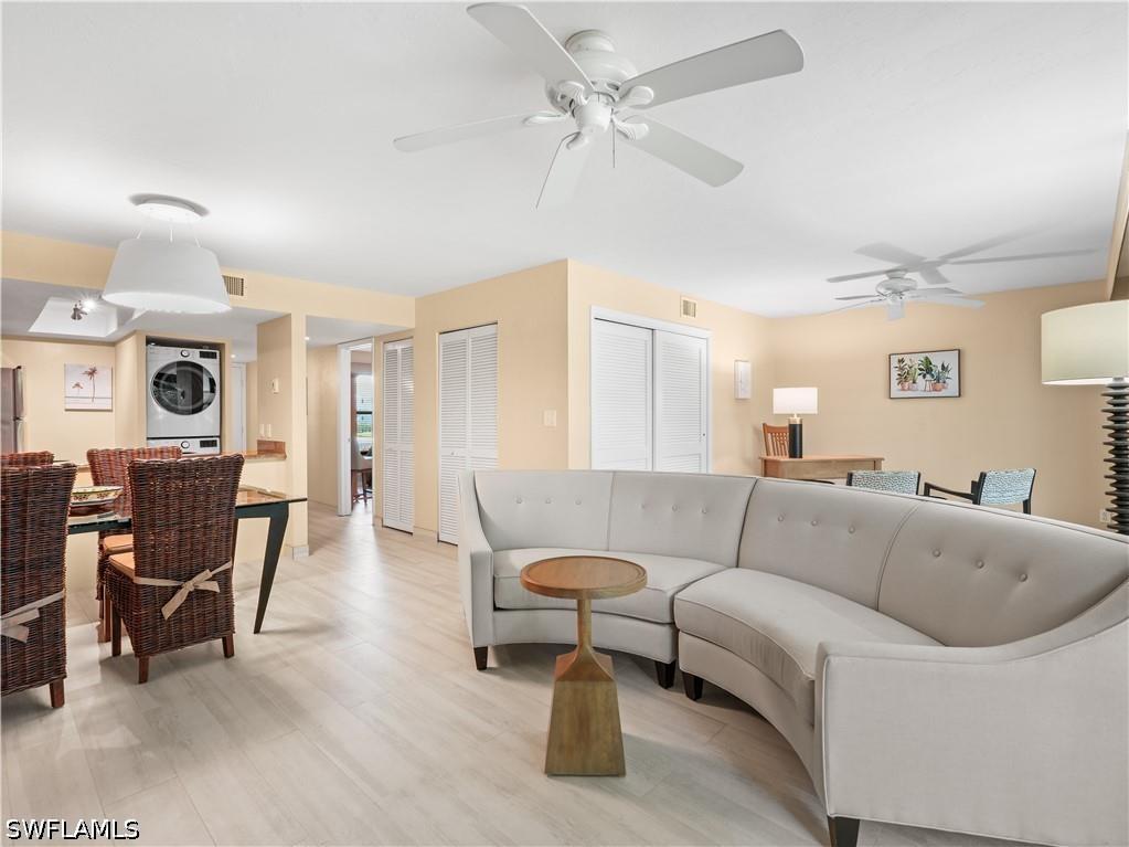 600 Neapolitan Way #127 Naples FL 34103 226012844 image3