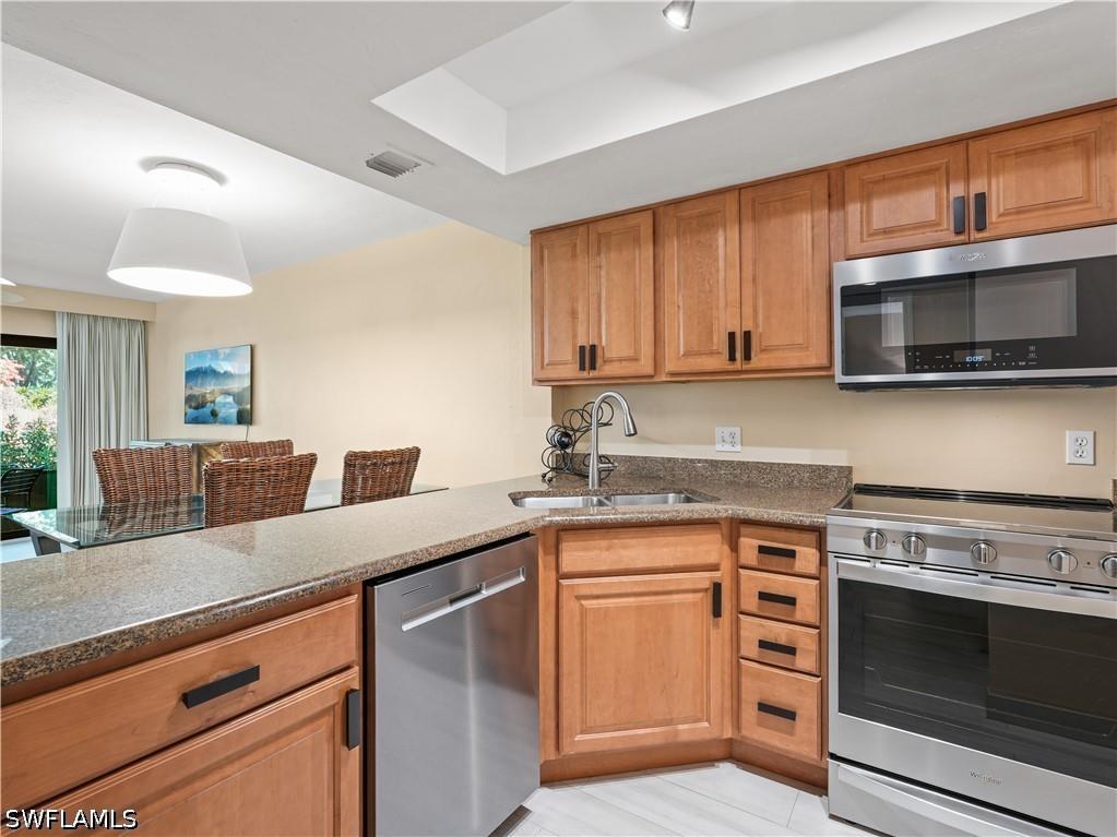 600 Neapolitan Way #127 Naples FL 34103 226012844 image8
