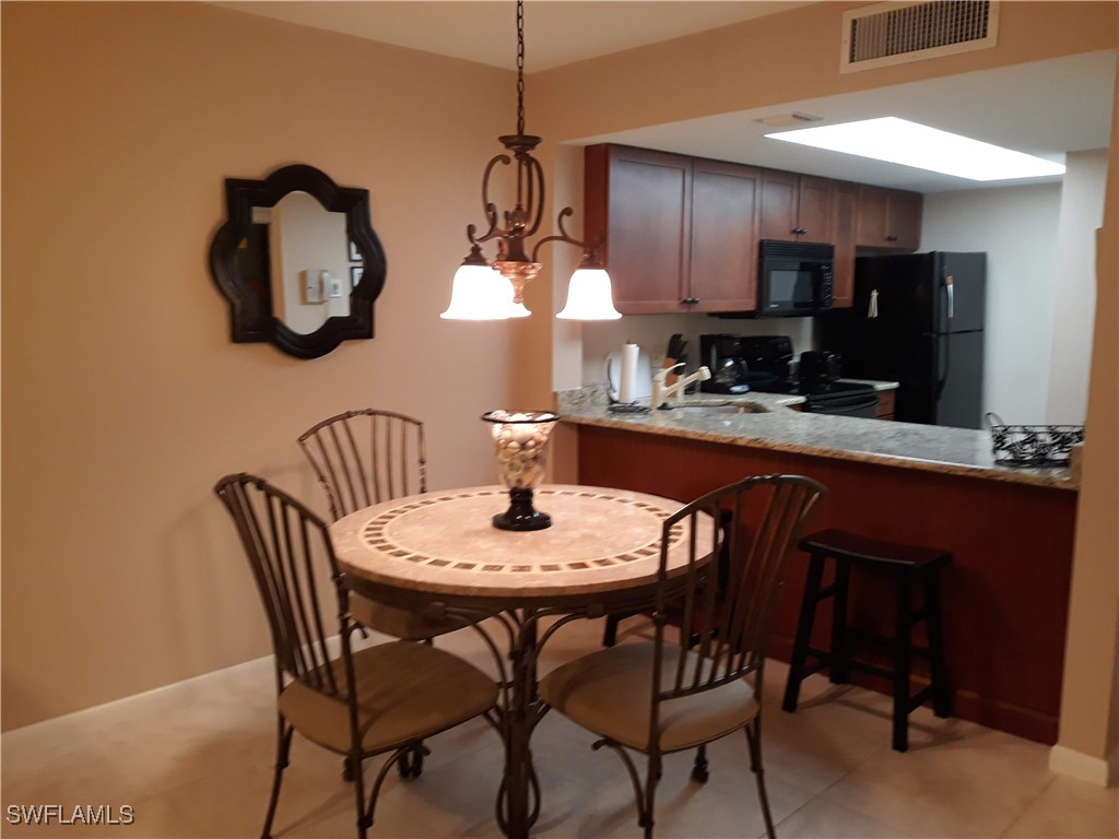 600 Neapolitan Way #147 Naples FL 34103 225076084 image3