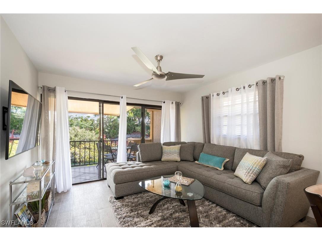 600 Neapolitan Way #208 Naples FL 34103 224011254 image1