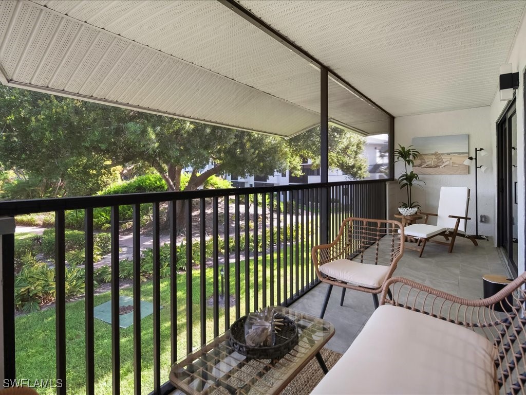 600 Neapolitan Way #225 Naples FL 34103 225080683 image3