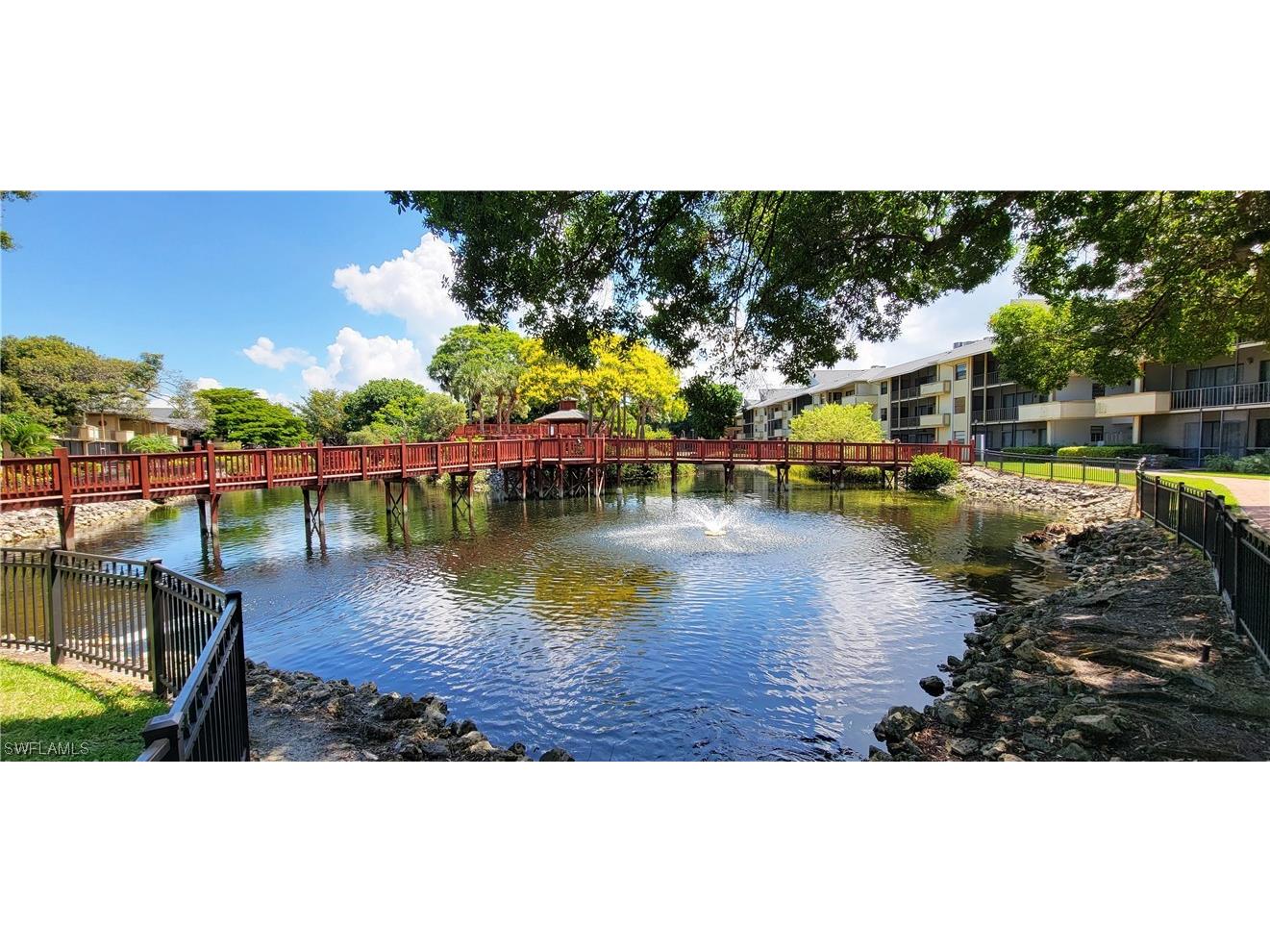 600 Neapolitan Way #230 Naples FL 34103 223084501 image1