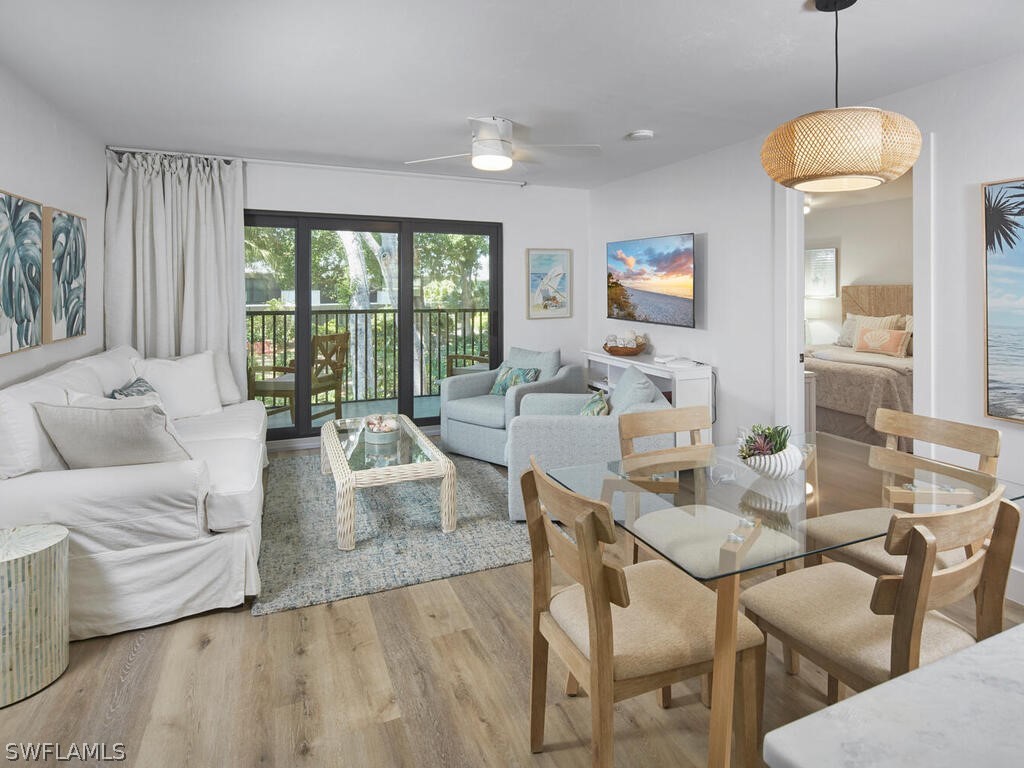 600 Neapolitan Way #230 Naples FL 34103 226008882 image1