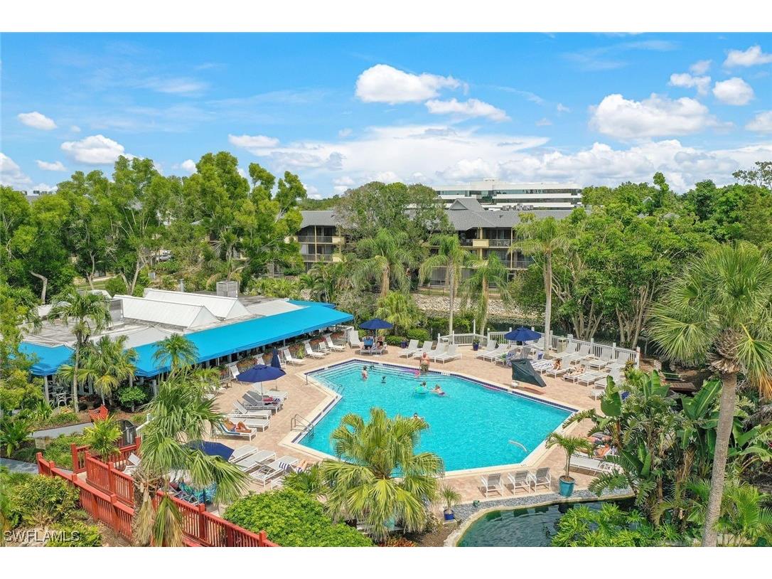 600 Neapolitan Way #238 Naples FL 34103 223008148 image1