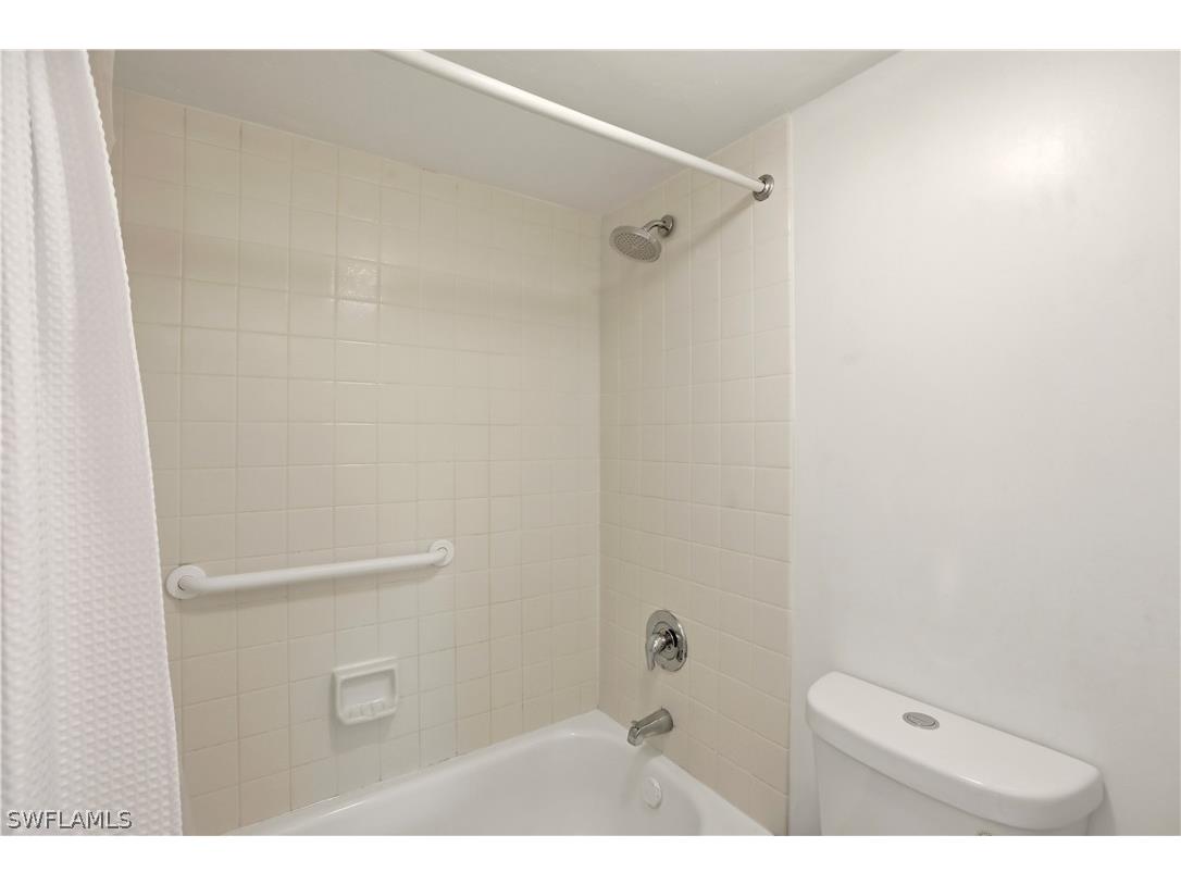 600 Neapolitan Way #254 Naples FL 34103 226012019 image25