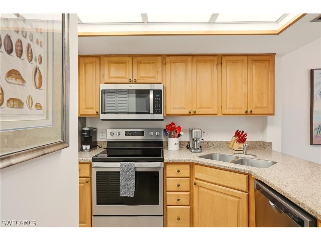 600 Neapolitan Way #254 Naples FL 34103 226012019 image9