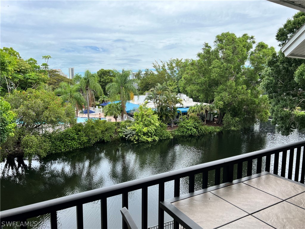 600 Neapolitan Way #342 Naples FL 34103 224052357 image1