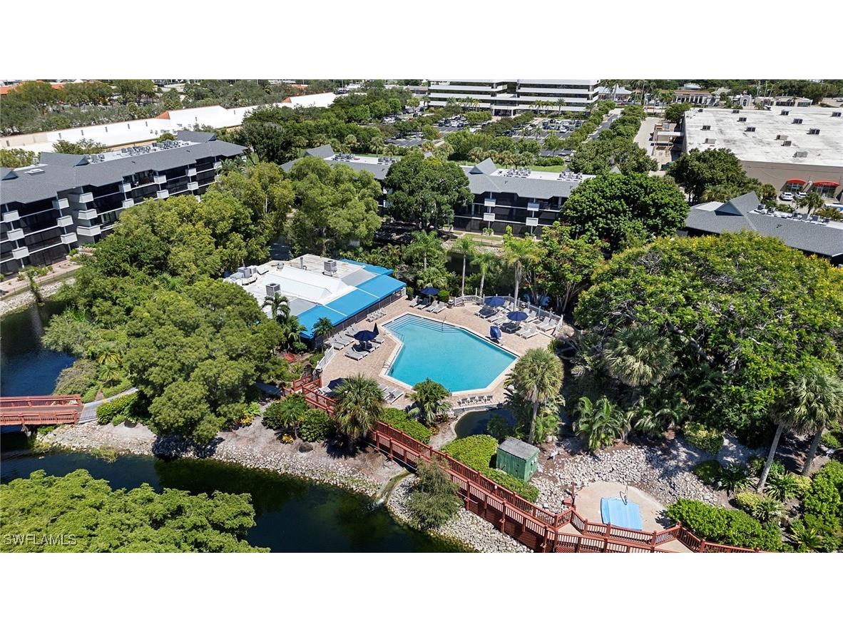 600 Neapolitan Way #343 Naples FL 34103 225070814 image1