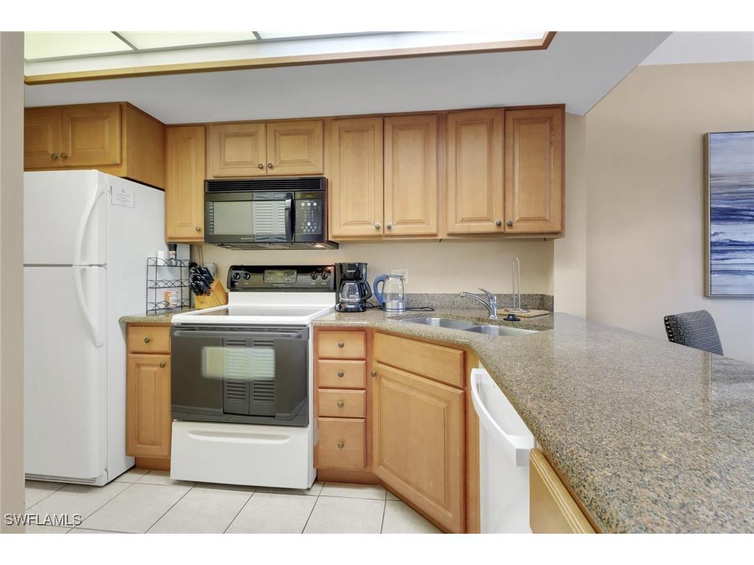 600 Neapolitan Way #345 Naples FL 34103 225043609 image18