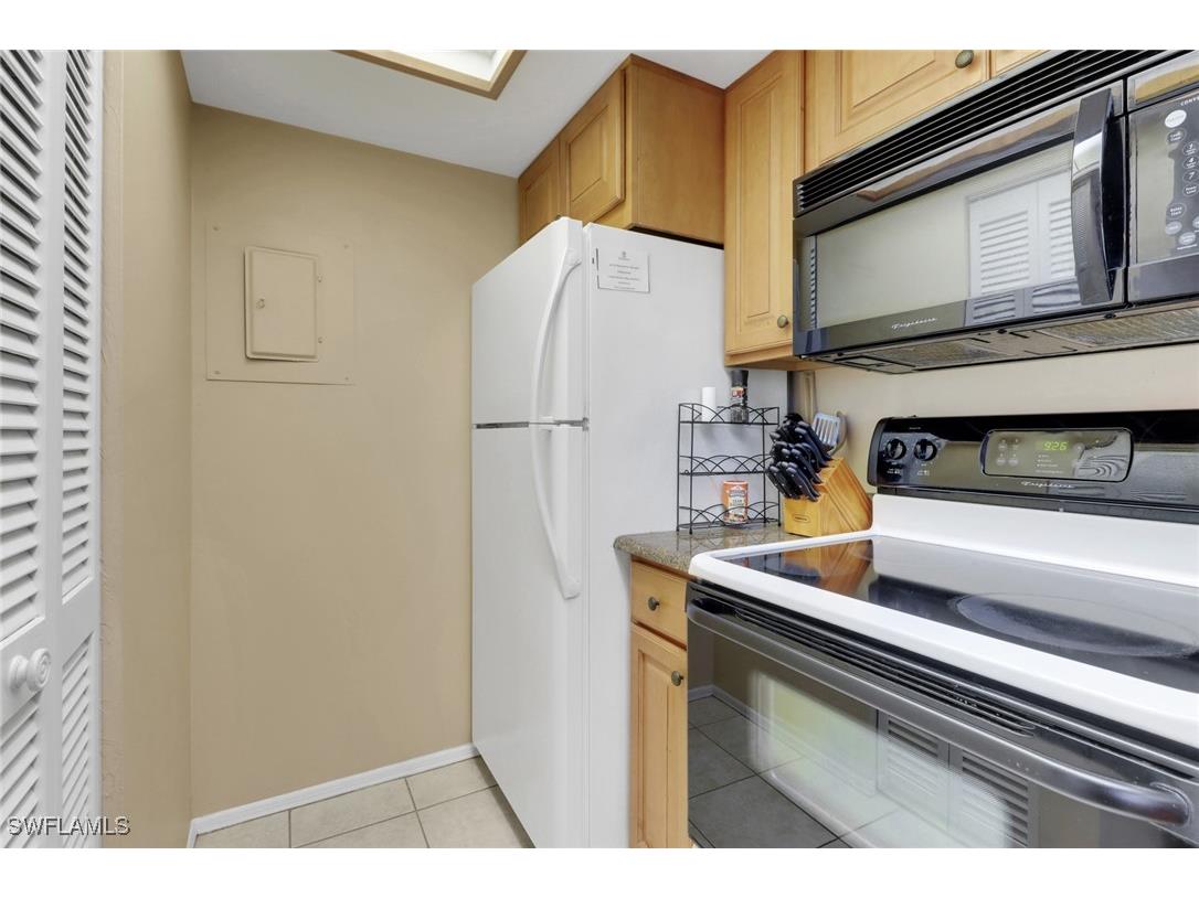 600 Neapolitan Way #345 Naples FL 34103 225043609 image19