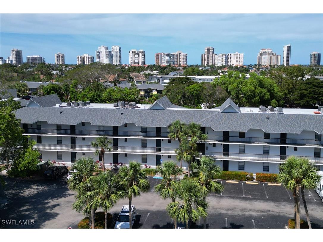 600 Neapolitan Way #345 Naples FL 34103 225043609 image2