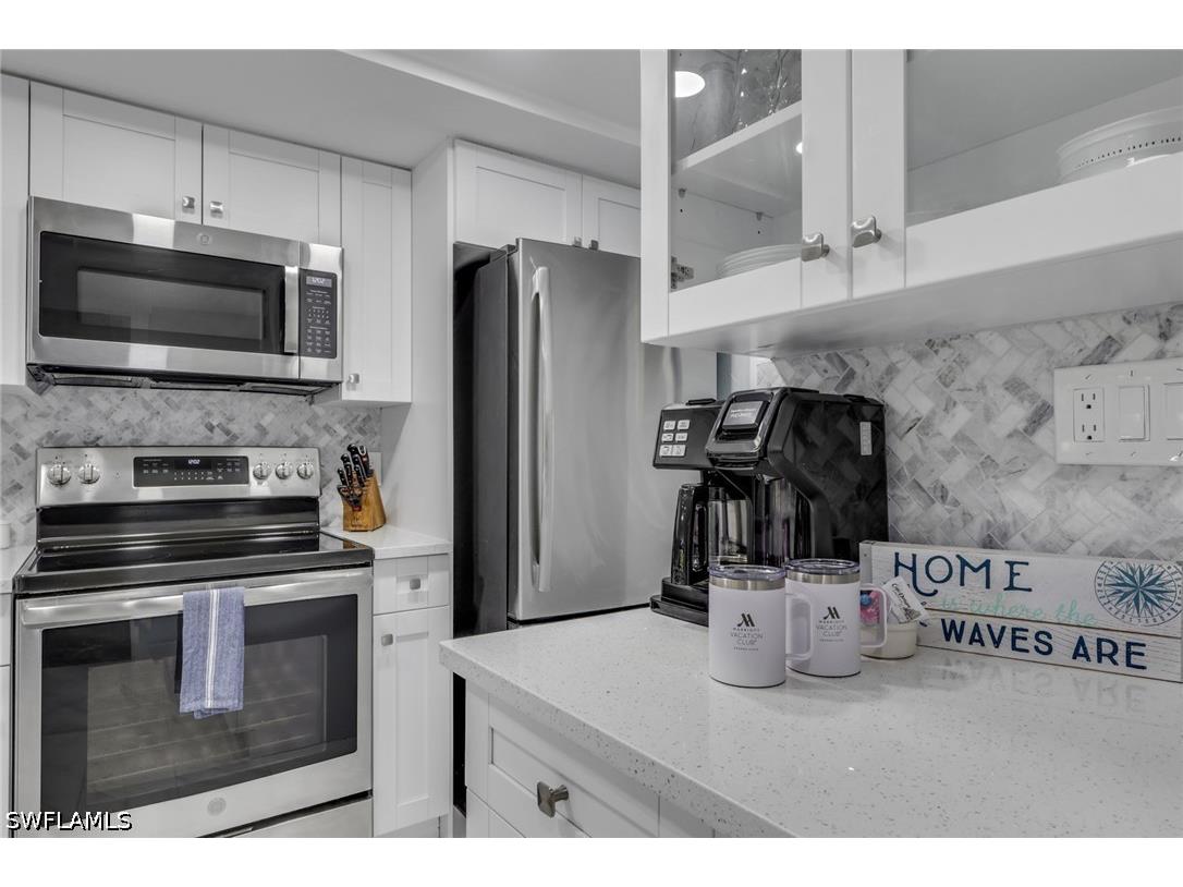 600 Neapolitan Way #357 Naples FL 34103 226015932 image5