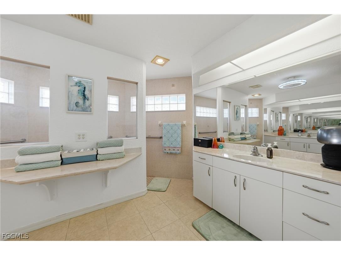 600 Royal Poinciana Punta Gorda FL 33955 2026010330 image21