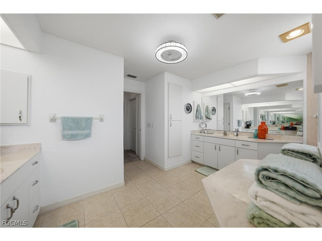 600 Royal Poinciana Punta Gorda FL 33955 2026010330 image23