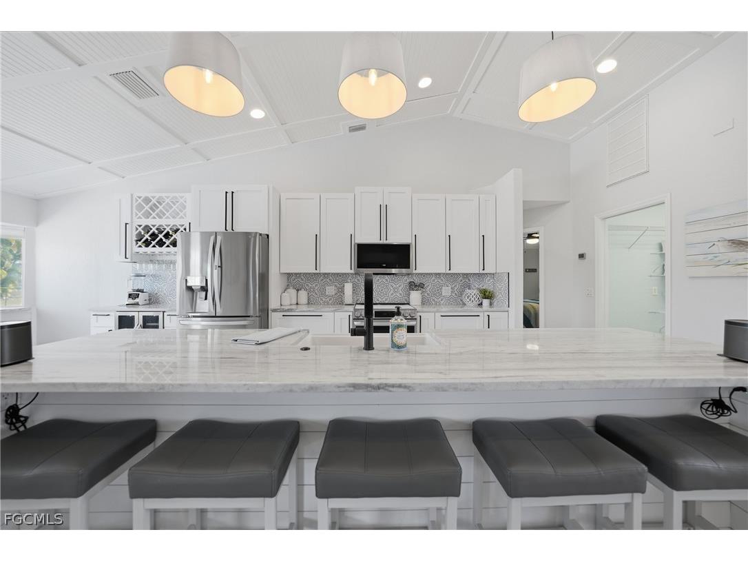 600 Royal Poinciana Punta Gorda FL 33955 2026010330 image6