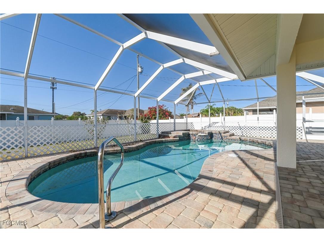 600 SW 18th Terrace Cape Coral FL 33991 2026003953 image14
