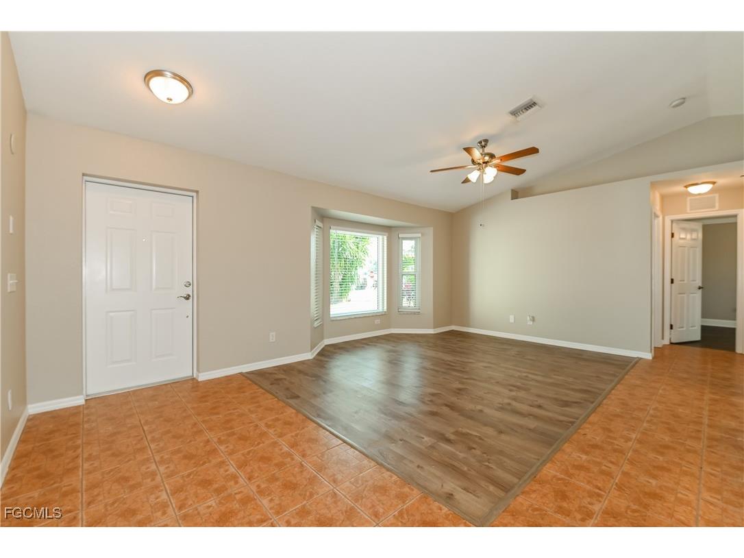 600 SW 18th Terrace Cape Coral FL 33991 2026003953 image2