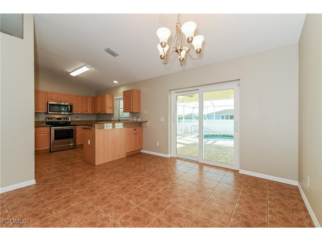 600 SW 18th Terrace Cape Coral FL 33991 2026003953 image7