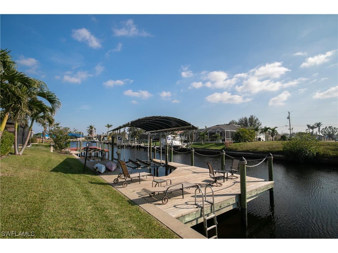 600 SW 43rd Terrace Cape Coral FL 33914 224000157 image1