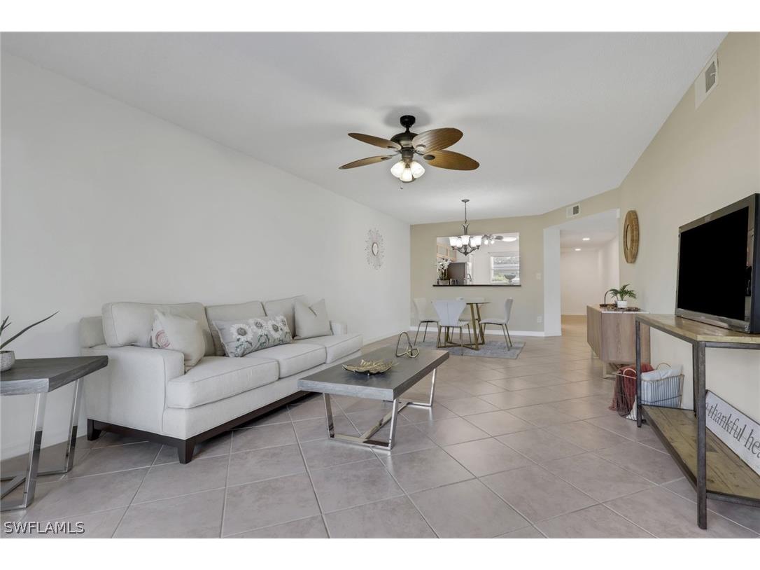 600 Squire Circle #103 Naples FL 34104 226005857 image14