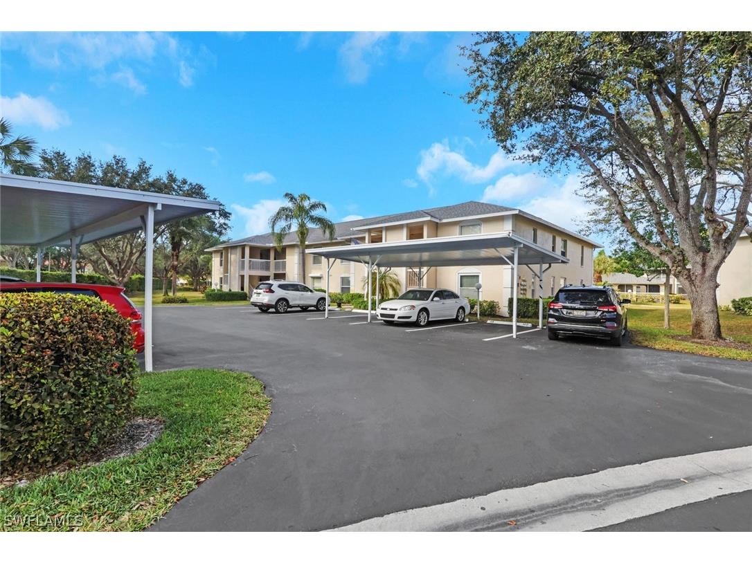 600 Squire Circle #103 Naples FL 34104 226005857 image18