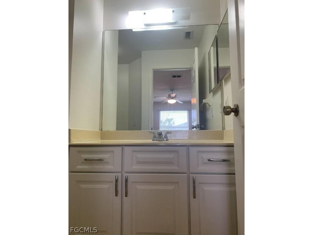 600 Squire Circle #202 Naples FL 34104 2026007501 image11