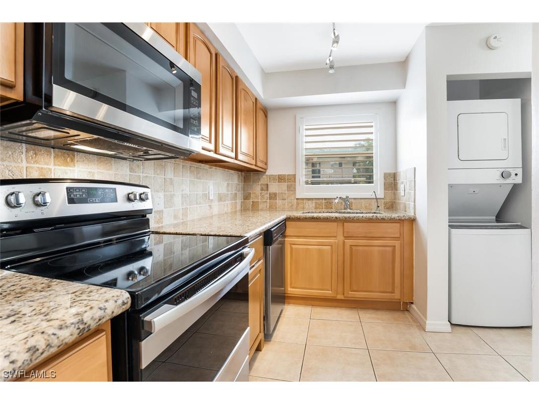 600 Valley Stream Drive #A2 Naples FL 34113 223031845 image1