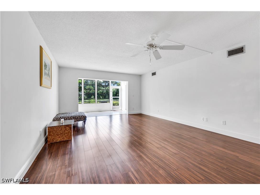 600 Valley Stream Drive #D3 Naples FL 34113 226019205 image10