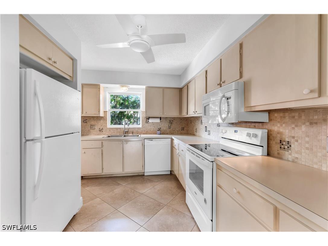 600 Valley Stream Drive #D3 Naples FL 34113 226019205 image11