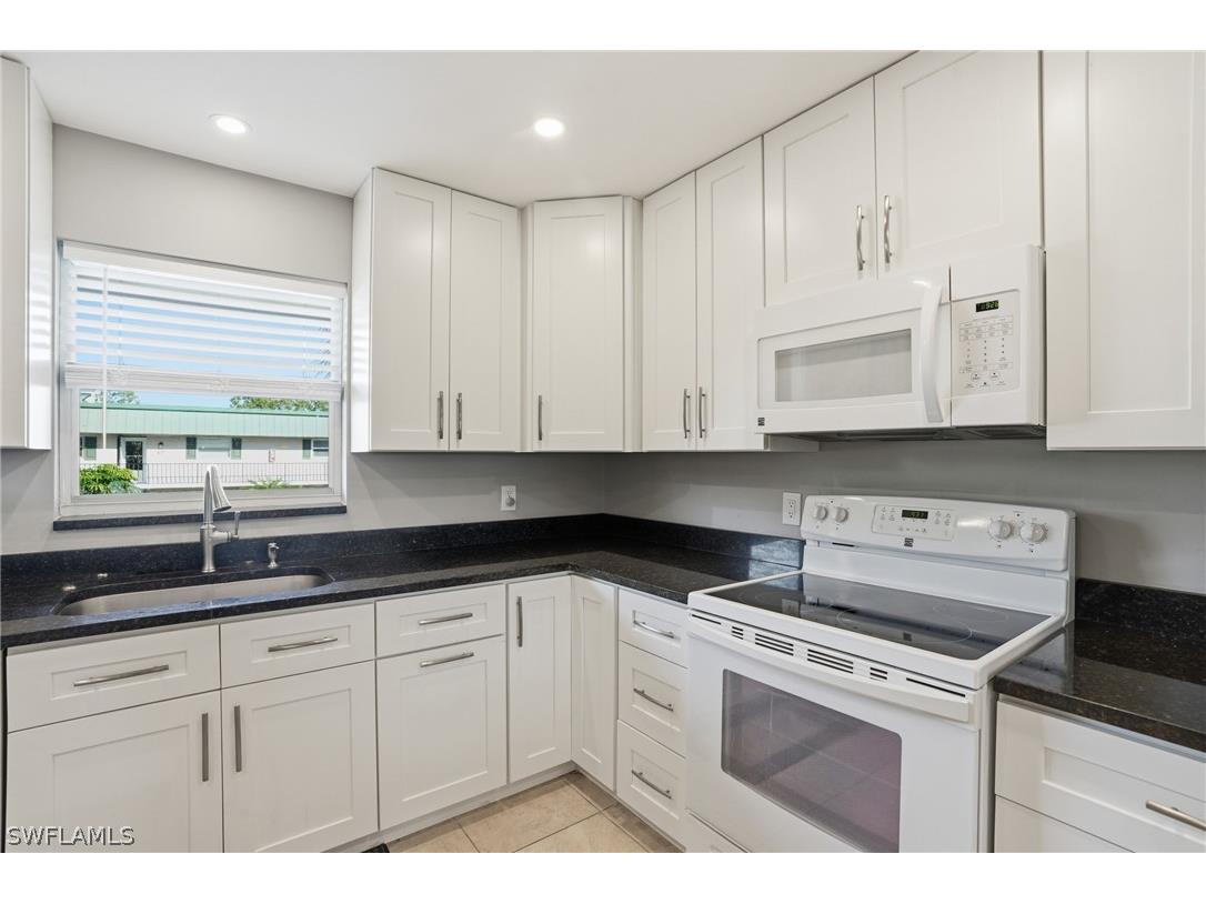 600 Valley Stream Drive #F9 Naples FL 34113 226012277 image20