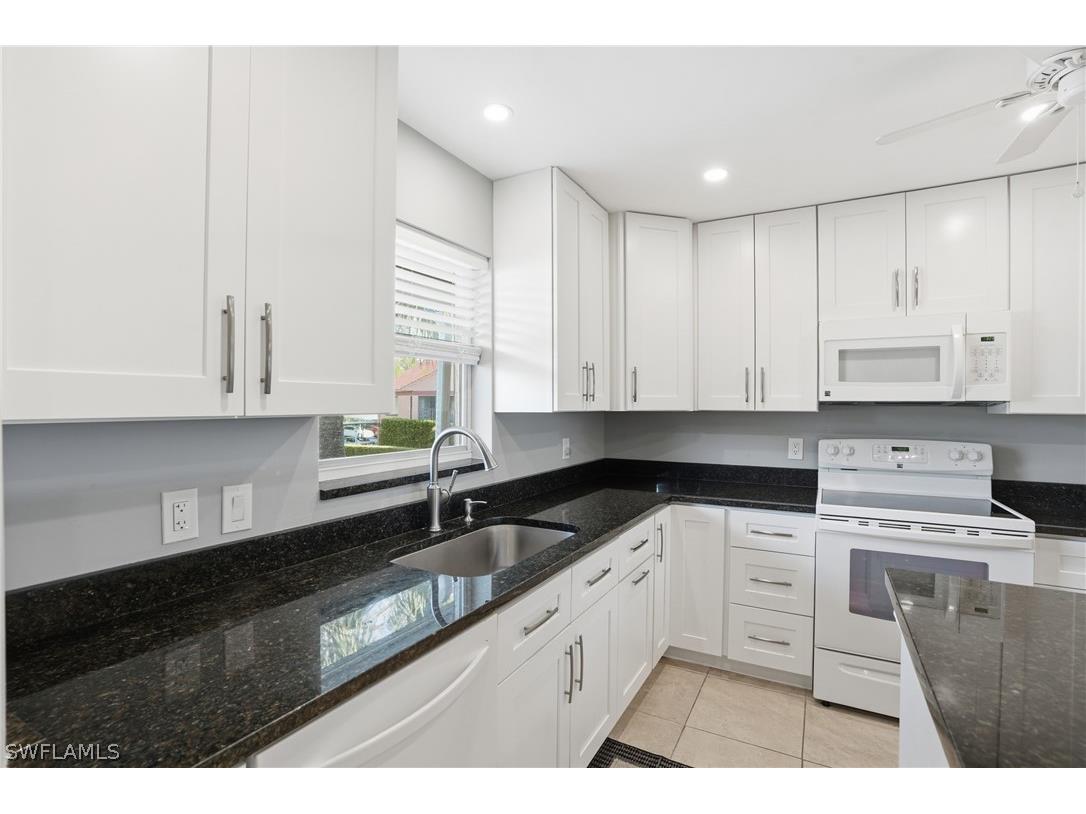 600 Valley Stream Drive #F9 Naples FL 34113 226012277 image24