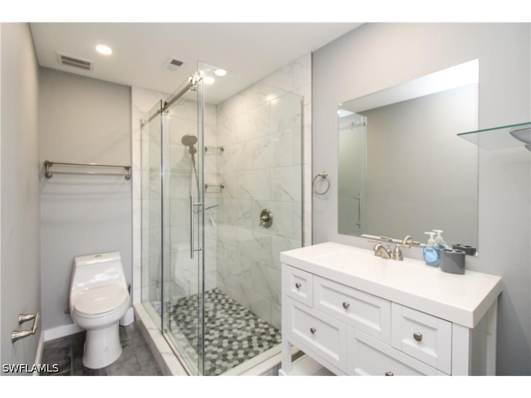 600 Valley Stream Drive #F9 Naples FL 34113 226019827 image36
