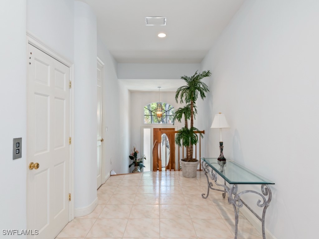 600 Via Mezner #1502 Naples FL 34108 225020299 image2