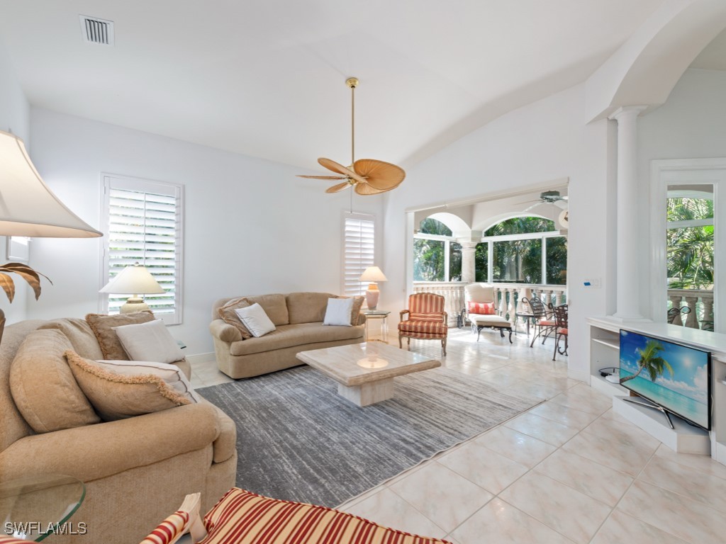 600 Via Mezner #1502 Naples FL 34108 225020299 image3
