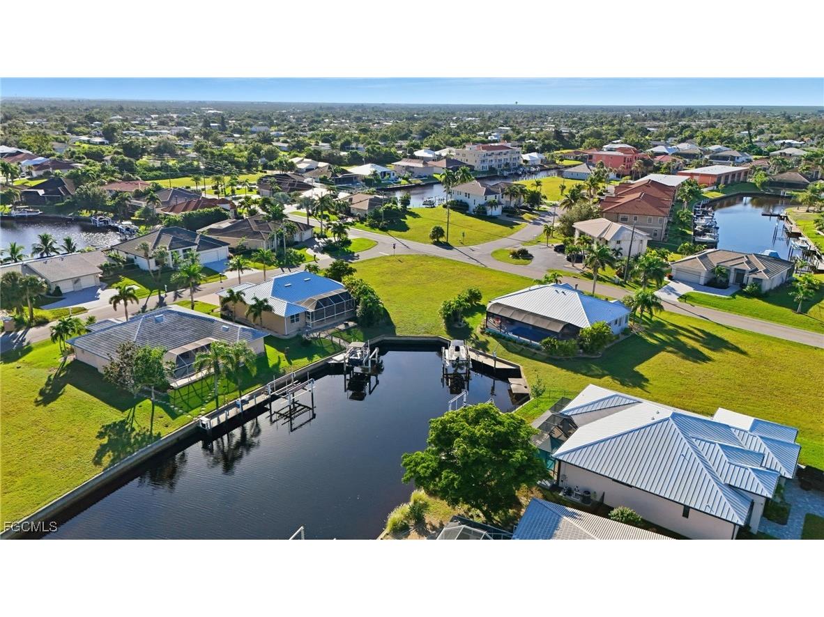 600 Via Tripoli Punta Gorda FL 33950 2025015849 image23