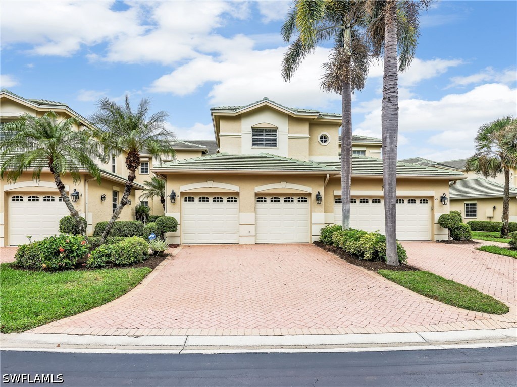 600 Vintage Reserve Lane #22B Naples FL 34119 226017928 image1