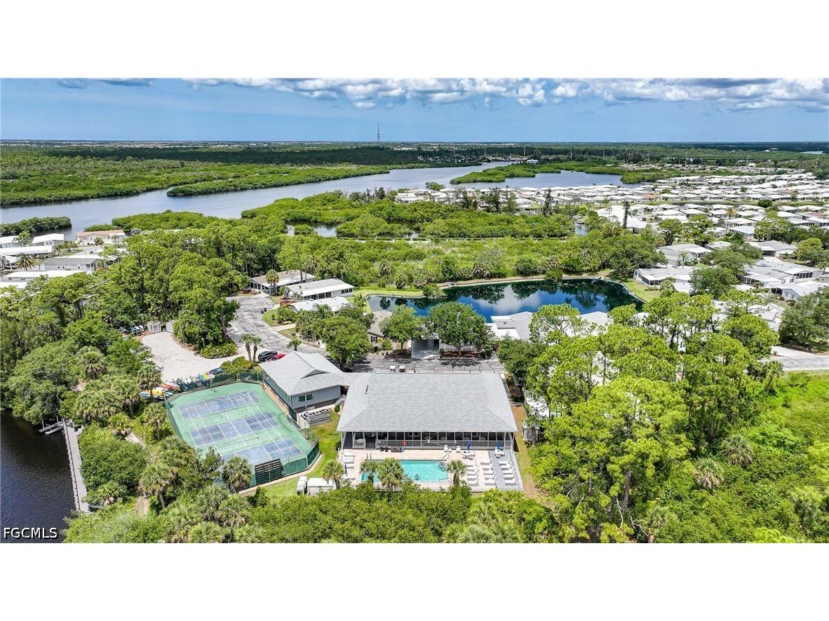 600 Woodwyn Court North Port FL 34287 2026023100 image32
